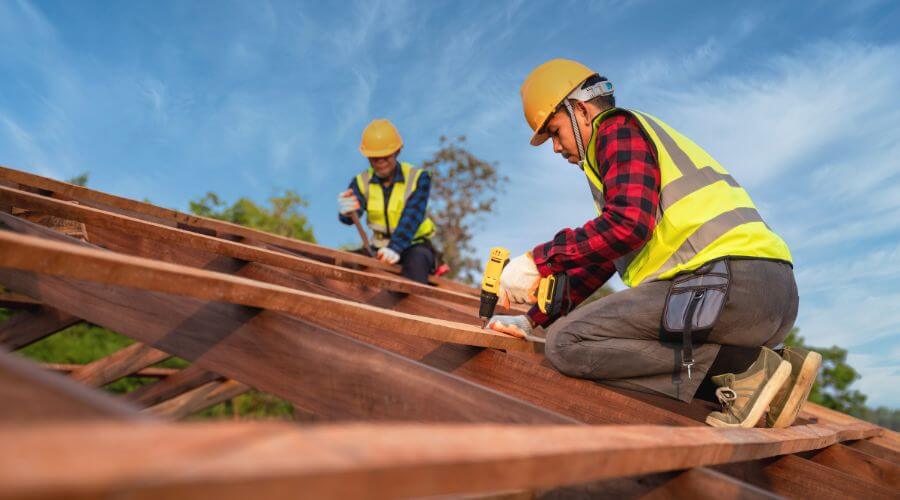 Professional Flat Roofing Installation services in Mangum, OK